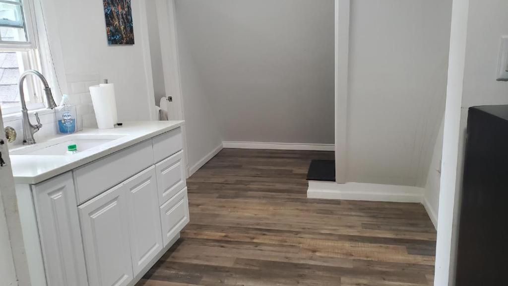 Gorgeous Victorian House!! Entire Suite In Sam'S Home New York City Room photo